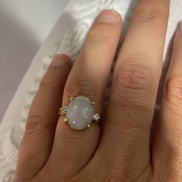 Ice Jade & Diamond 14k Yellow Gold Ring - Picture 6 of 6